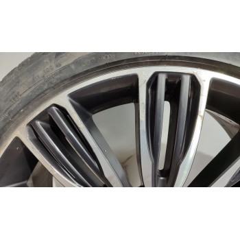 Recambio de llanta para land rover range rover velar velar referencia OEM IAM J8A21007UA  