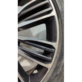 Recambio de llanta para land rover range rover velar velar referencia OEM IAM J8A21007UA  