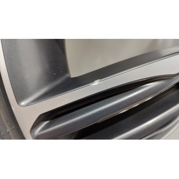 Recambio de llanta para land rover range rover velar velar referencia OEM IAM J8A21007UA  