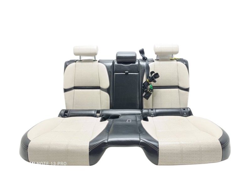 Recambio de asientos traseros para land rover range rover velar velar referencia OEM IAM LR092318  