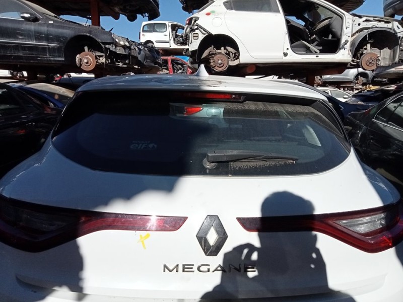Recambio de porton trasero para renault megane iv berlina 5p intens referencia OEM IAM 901007547R  