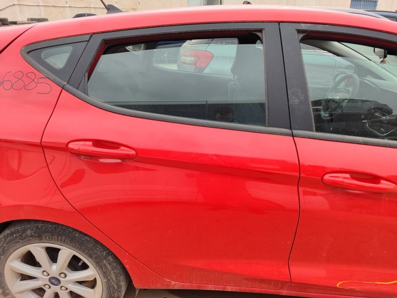 Recambio de puerta trasera derecha para ford fiesta (ce1) active referencia OEM IAM 2086309  