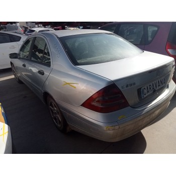 mercedes-benz clase c (w203) familiar del año 2001