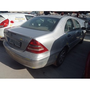 mercedes-benz clase c (w203) familiar del año 2001
