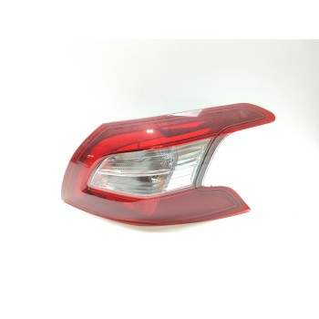 Recambio de piloto trasero derecho para peugeot 308 style referencia OEM IAM 9677817580  