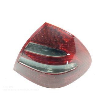 PILOTO TRASERO DERECHO A2118200664 