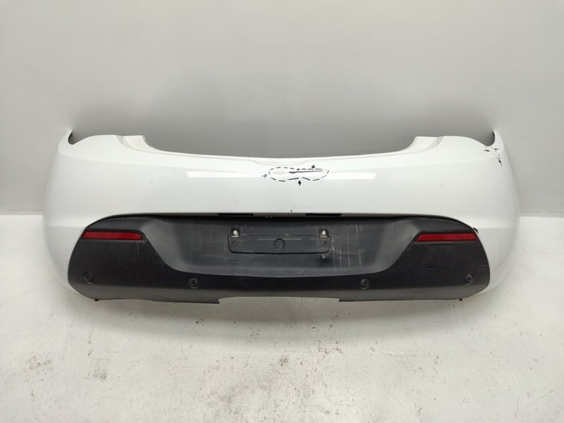 Recambio de paragolpes trasero para opel astra j gtc sportive referencia OEM IAM 13266075  