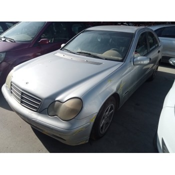 mercedes-benz clase c (w203) familiar del año 2001