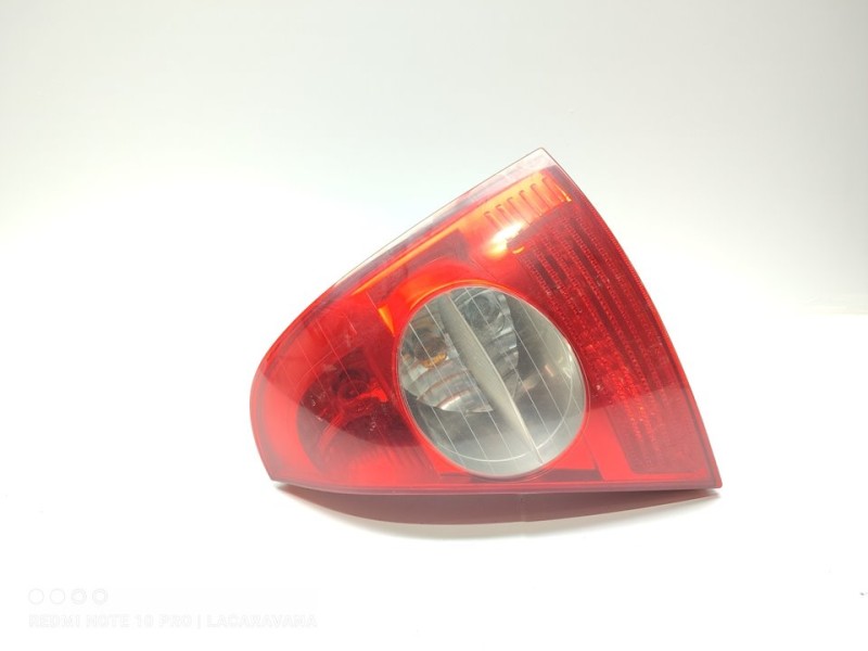 Recambio de piloto trasero derecho para renault clio ii fase ii (b/cb0) authentique referencia OEM IAM 8200071414  