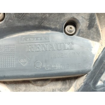 Recambio de rejilla delantera para renault kangoo profesional referencia OEM IAM 623101381R  