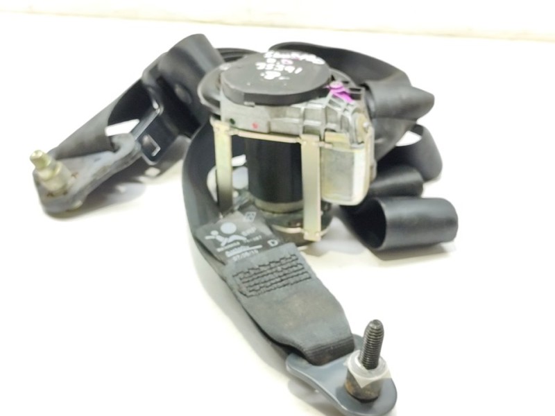 Recambio de cinturon seguridad delantero derecho para dacia sandero laureate referencia OEM IAM 8200751267  