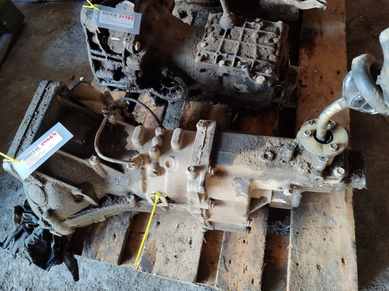 Recambio de caja cambios para suzuki samurai (sj) hardtop referencia OEM IAM CA2477180400  