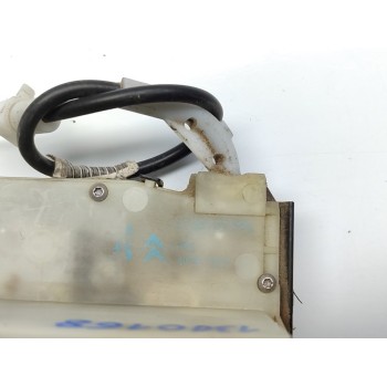Recambio de cerradura puerta trasera izquierda para peugeot 208 access referencia OEM IAM 9688080880  