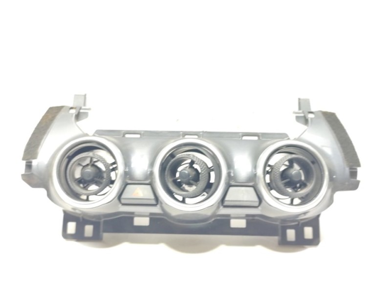 Recambio de rejilla aireadora para nissan juke (f16) tekna referencia OEM IAM 682606PA0A  