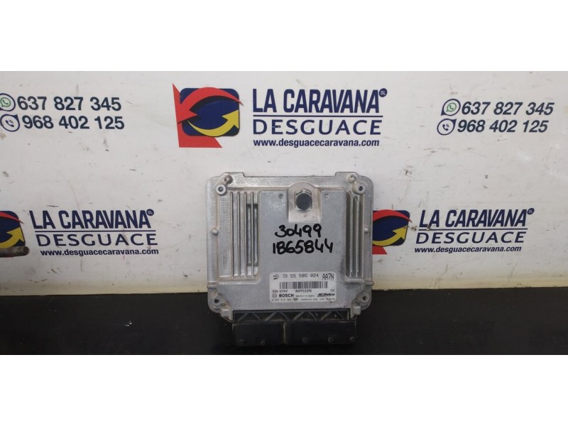 Recambio de centralita motor uce para opel zafira tourer expression referencia OEM IAM 55585024  