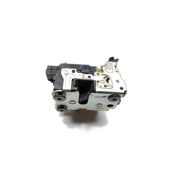 Recambio de cerradura puerta delantera derecha para dacia duster ambiance 4x2 referencia OEM IAM 805021840R  