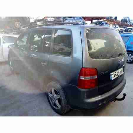 VOLKSWAGEN TOURAN (1T1)