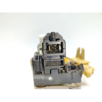 Recambio de cerradura puerta delantera izquierda para dacia duster ambiance 4x2 referencia OEM IAM 805036956R  