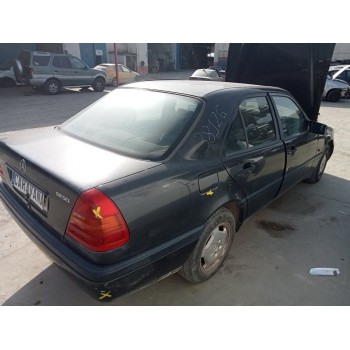 mercedes-benz clase c (w202) berlina del año 1994