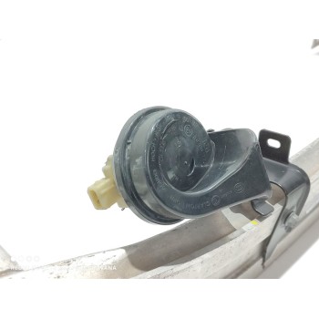 Recambio de refuerzo paragolpes delantero para renault captur life referencia OEM IAM 752107246R  