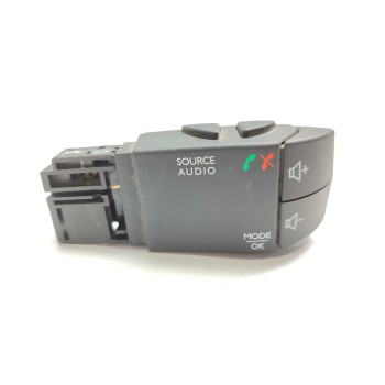 Recambio de mando volante para dacia sandero ambiance referencia OEM IAM 255522448R  