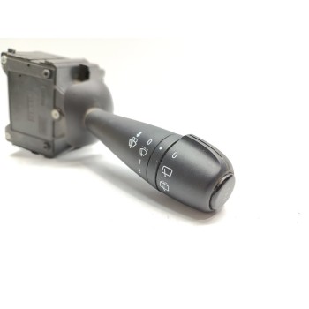 Recambio de mando limpia para dacia sandero ambiance referencia OEM IAM 255679575R  