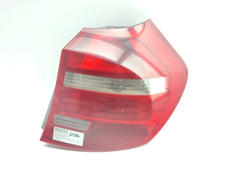 Recambio de piloto trasero derecho para bmw serie 1 berlina (e81/e87) 118d referencia OEM IAM 716485605  