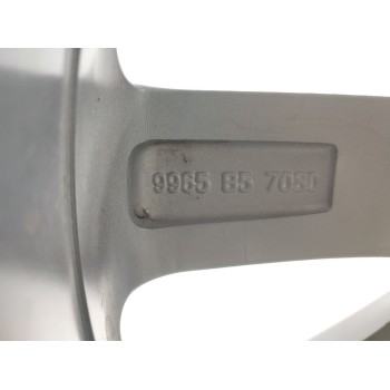 Recambio de llanta para mazda 3 berlina (bp) zenith bose referencia OEM IAM B0N6V3810  