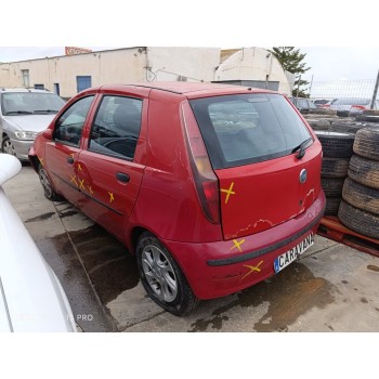 fiat punto berlina (188) del año 2005