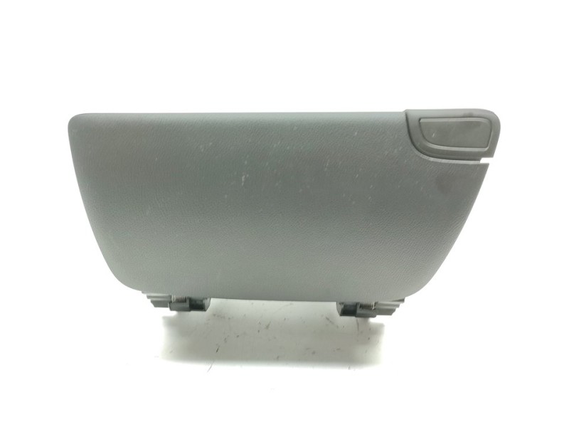 Recambio de guantera para chevrolet trax lt referencia OEM IAM 95391612  
