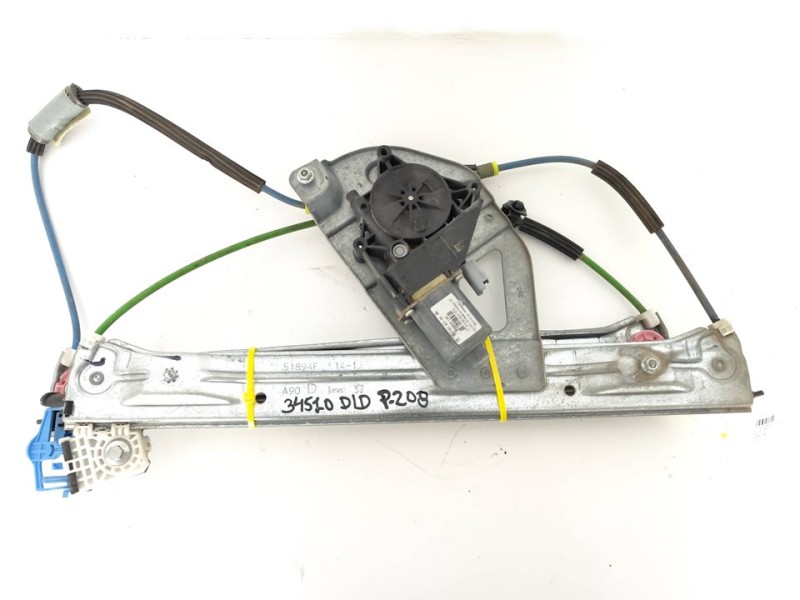 Recambio de elevalunas delantero derecho para peugeot 208 allure referencia OEM IAM 9673155180  