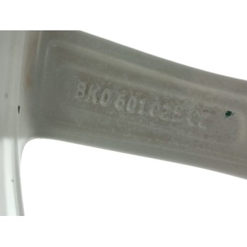 Recambio de llanta para audi a4 ber. (b8) basis referencia OEM IAM 8K0601025CC  