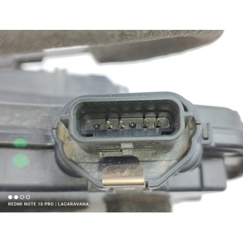 Recambio de cerradura puerta trasera derecha para renault clio iv business referencia OEM IAM 825002104R  