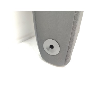 Recambio de asientos traseros para kia xceed hibrido 118 kw referencia OEM IAM 4814019  