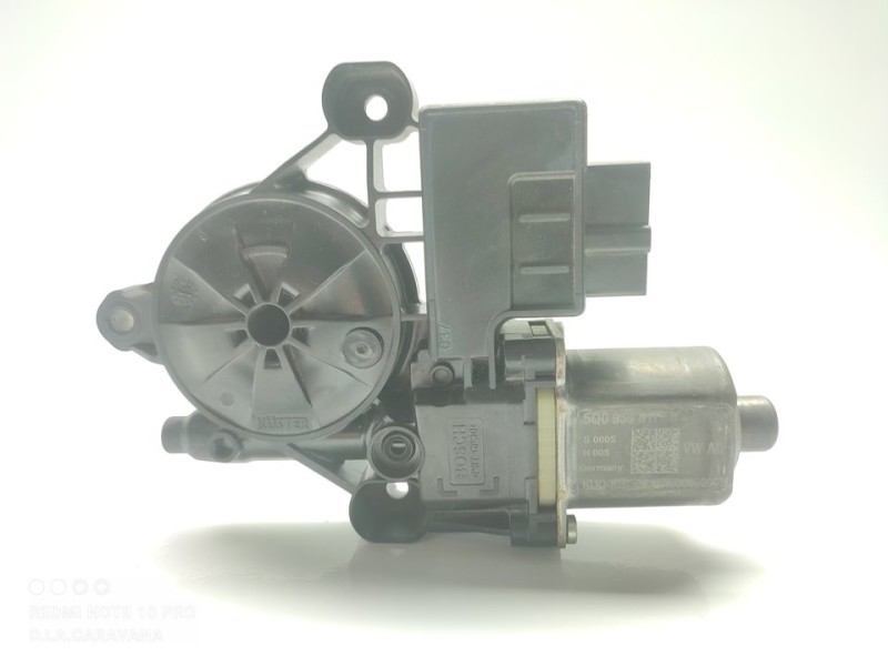 Recambio de motor elevalunas trasero izquierdo para volkswagen golf vii lim. gtd bluemotion referencia OEM IAM 5Q0959811  