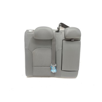 Recambio de asientos traseros para kia xceed hibrido 118 kw referencia OEM IAM 4814019  