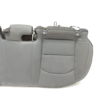 Recambio de asientos traseros para kia xceed hibrido 118 kw referencia OEM IAM 4814019  