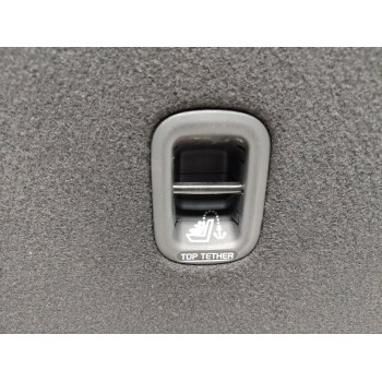 Recambio de asientos traseros para kia xceed hibrido 118 kw referencia OEM IAM 4814019  