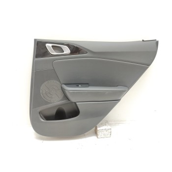 GUARNECIDO PUERTA TRASERA DERECHA 83302J7832DQB 