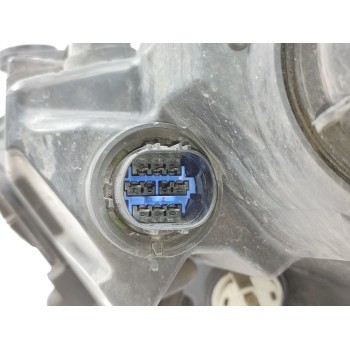 Recambio de faro derecho para hyundai i40 cw style bluedrive referencia OEM IAM 921023Z530  