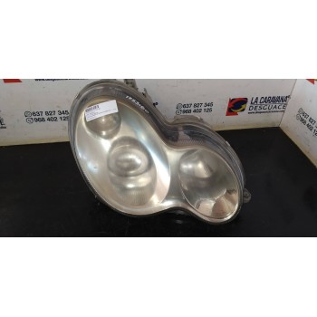 Recambio de faro derecho para mercedes-benz clase c (w203) berlina referencia OEM IAM BZ080B2W10  
