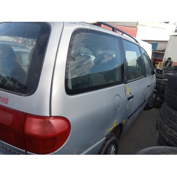 seat alhambra (7v8) del año 2000