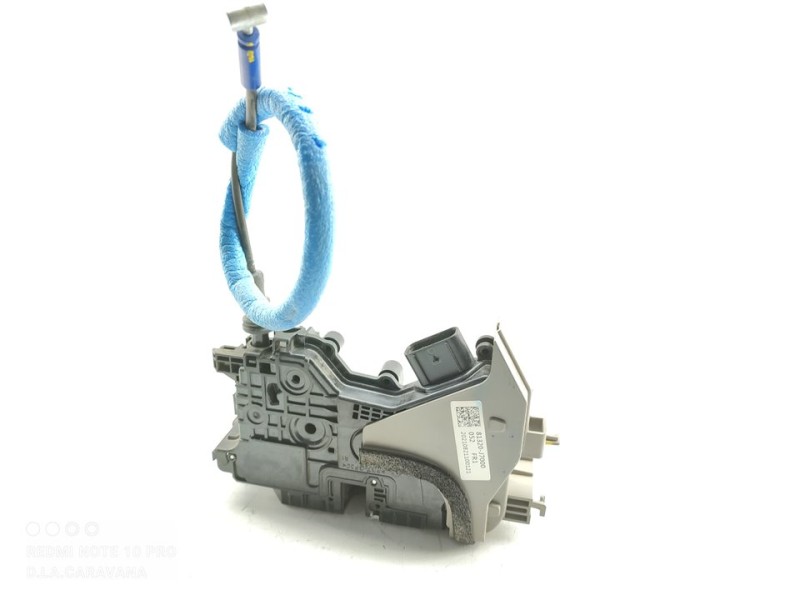 Recambio de cerradura puerta delantera derecha para kia xceed hibrido 118 kw referencia OEM IAM 81320J7000  