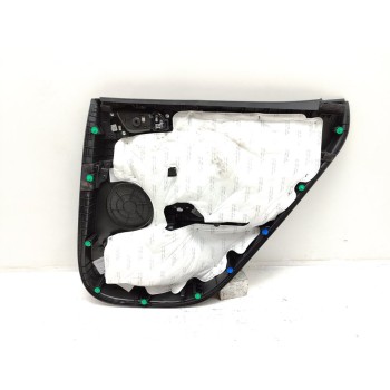 Recambio de guarnecido puerta trasera izquierda para kia xceed hibrido 118 kw referencia OEM IAM 83301J7832DQB  