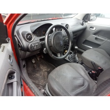 ford fiesta (cbk) del año 2002