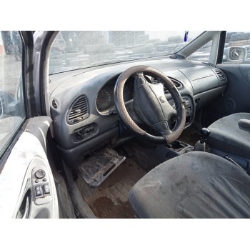 seat alhambra (7v8) del año 2000