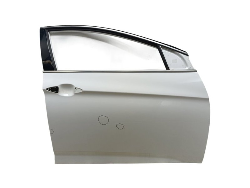Recambio de puerta delantera derecha para hyundai i40 cw style bluedrive referencia OEM IAM 760043Z000  