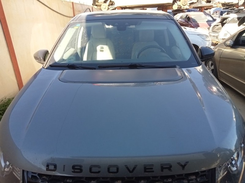 Recambio de capo para land rover discovery sport se referencia OEM IAM FK7216612AD  