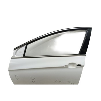Recambio de puerta delantera izquierda para hyundai i40 cw style bluedrive referencia OEM IAM 760033Z000  