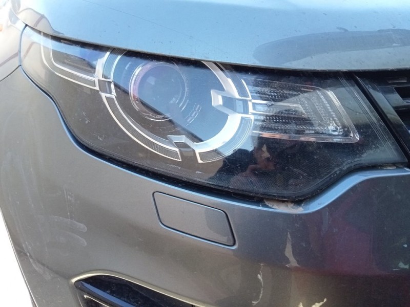 Recambio de faro derecho para land rover discovery sport se referencia OEM IAM FK7213W029HG  